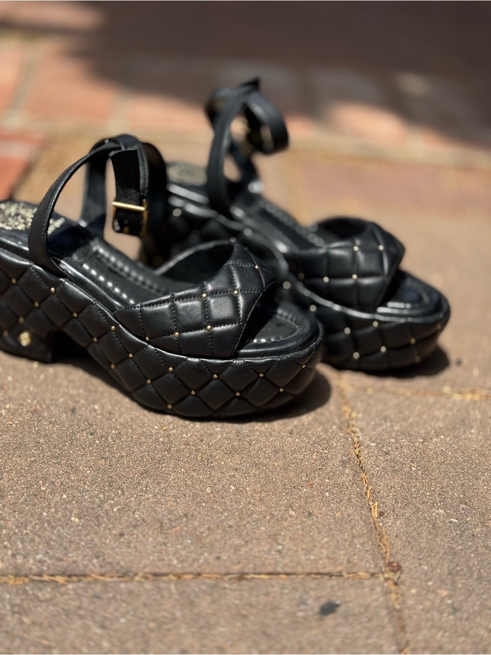 Vince Camuto Ellah Chunky Platform Sandals - Picture 3 of 5